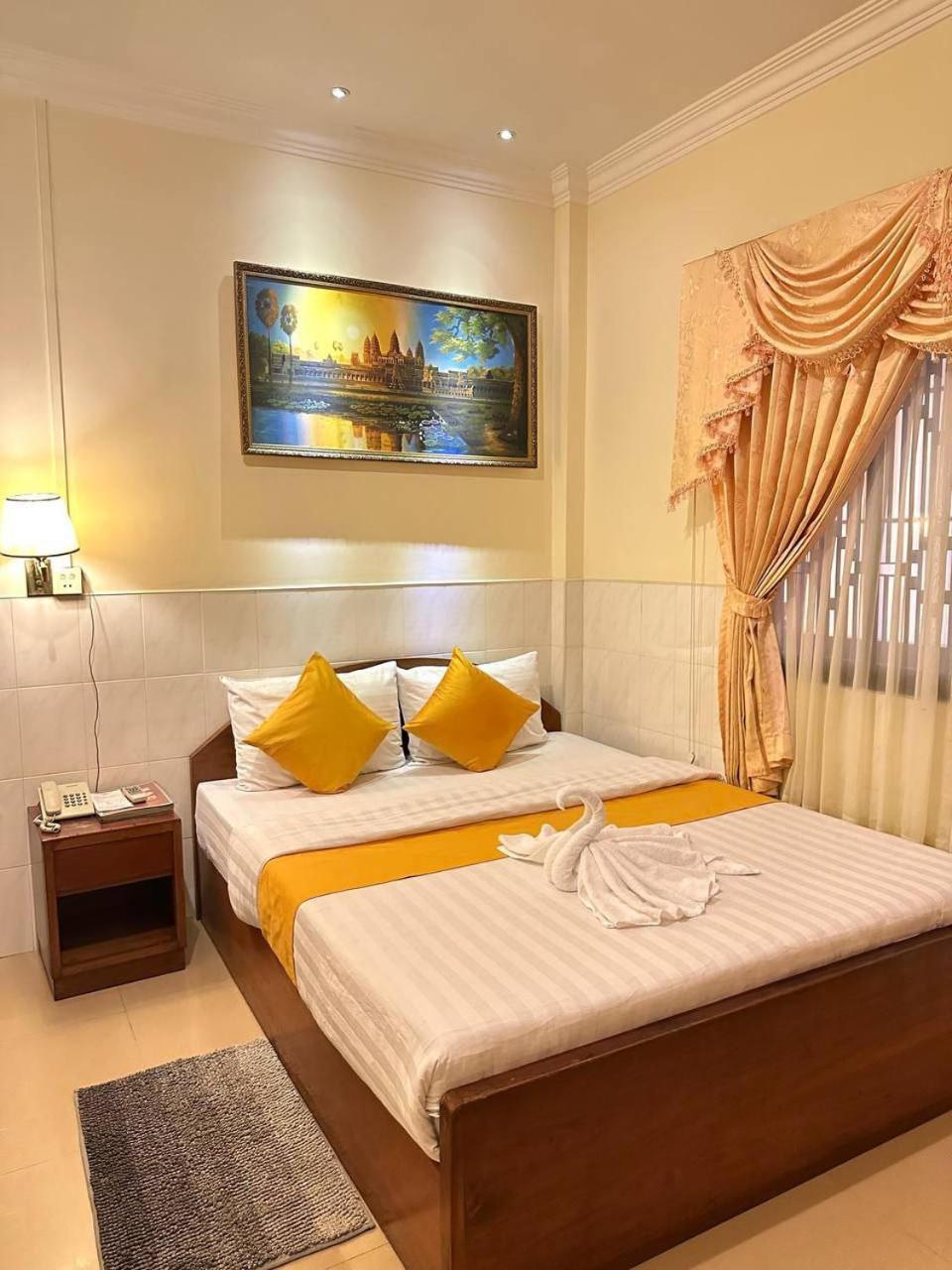 Nice Guesthouse Phnom Penh Exterior photo