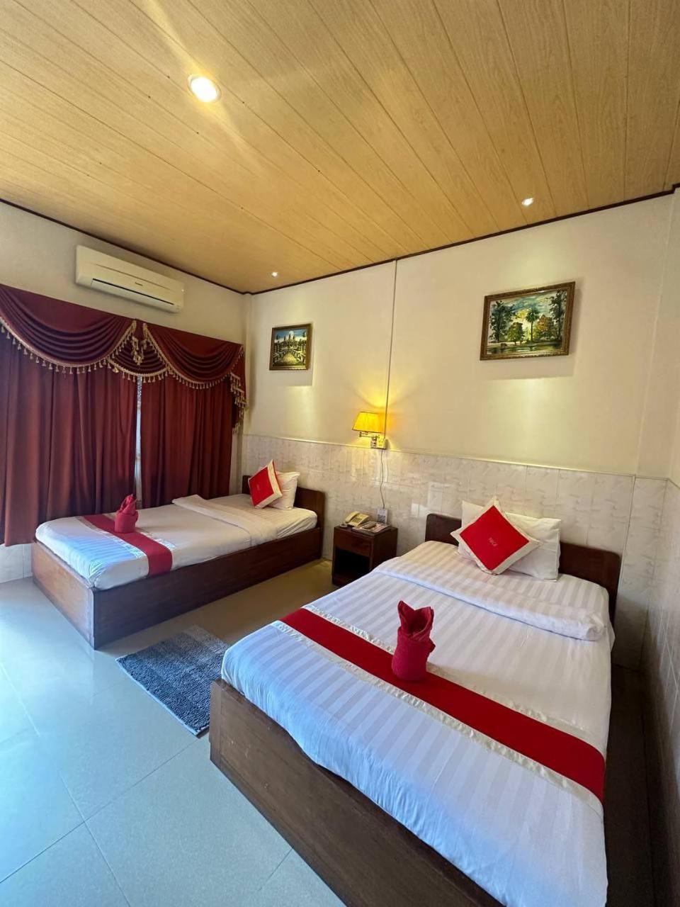 Nice Guesthouse Phnom Penh Exterior photo