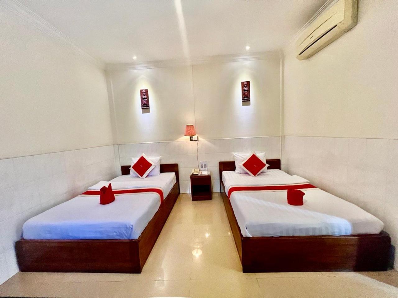 Nice Guesthouse Phnom Penh Exterior photo