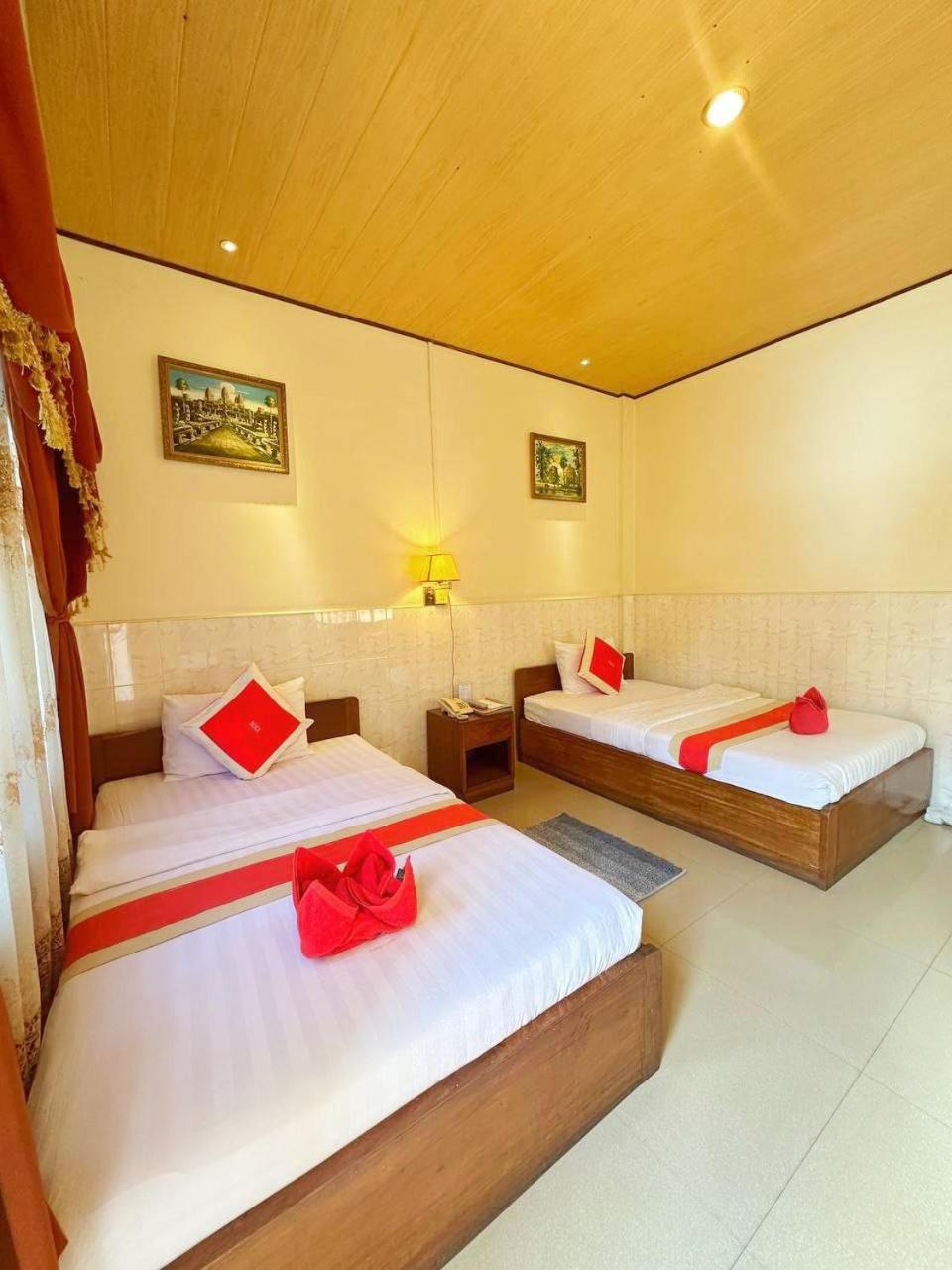 Nice Guesthouse Phnom Penh Exterior photo
