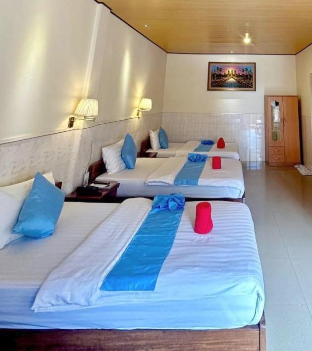 Nice Guesthouse Phnom Penh Exterior photo