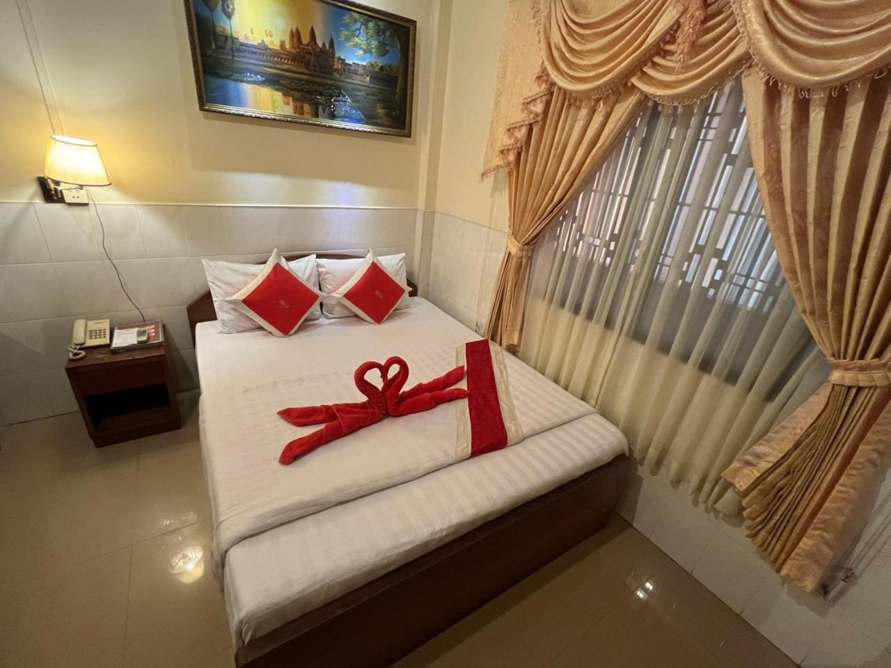 Nice Guesthouse Phnom Penh Exterior photo