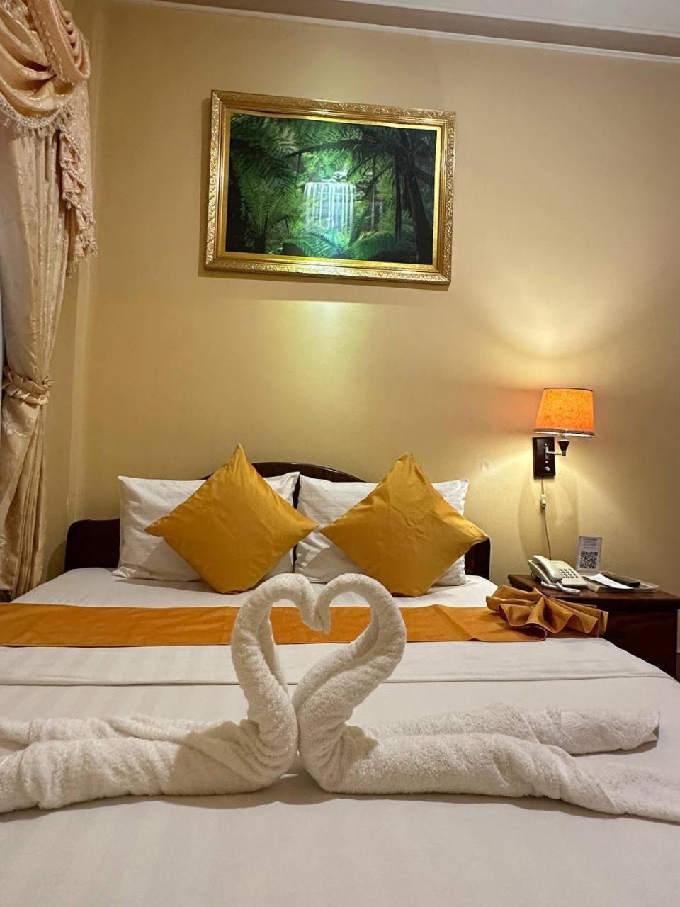 Nice Guesthouse Phnom Penh Exterior photo