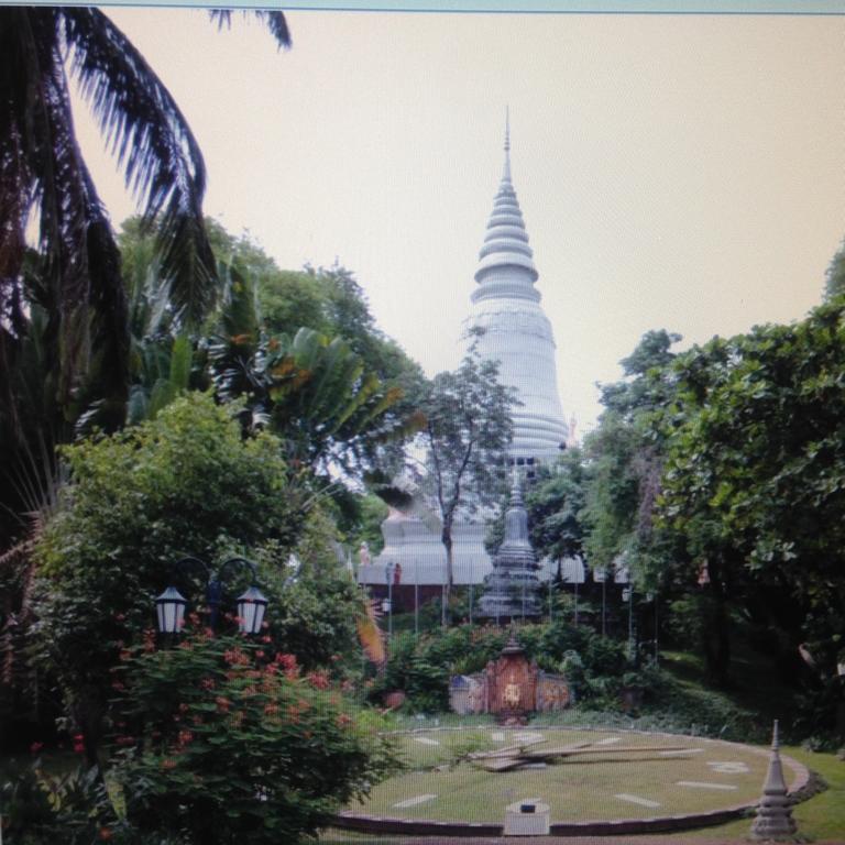 Nice Guesthouse Phnom Penh Exterior photo
