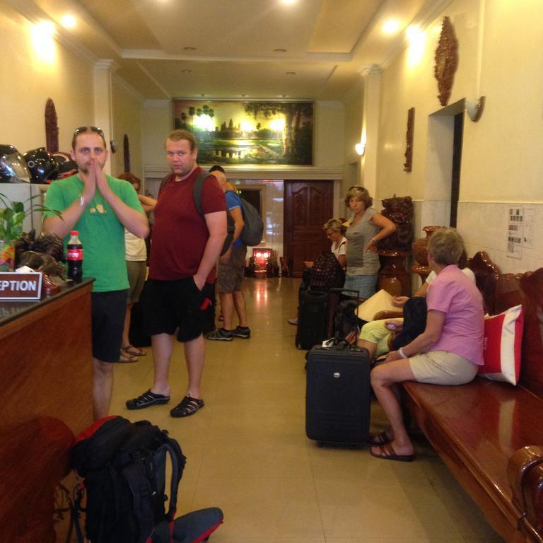 Nice Guesthouse Phnom Penh Exterior photo